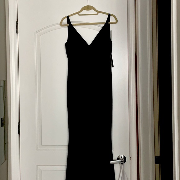 Lulus Dresses & Skirts - Lulus Black Sleeveless Maxi Dress